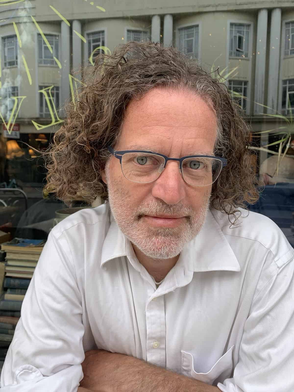 Portrait of artist Ian Winters
